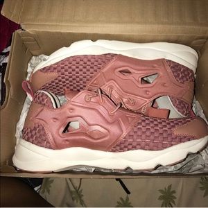 Women’s Reebok Fury Lite Woven